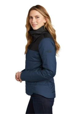 The North Face® Everyday Insulated Jacket - Women 18 The North Face® Everyday Insulated Jacket - Women -Gildan T-Shirts Shop nf0a529l shadyblue model side