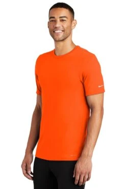 Nike Dri-FIT Cotton/Poly Tee - Men -Gildan T-Shirts Shop nkbq5231 brilliantorange model 3q 012019