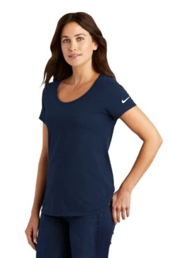 Nike Dri-FIT Cotton/Poly Scoop Neck Tee - Women -Gildan T-Shirts Shop nkbq5234 collegenavy model 3q